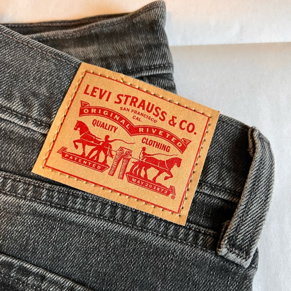 NWOT Black Levi’s Jean skirt - Picture 1 of 6